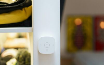 The Connected Portfolio: How IoT is Revolutionizing Personal Wealth Management in 2026